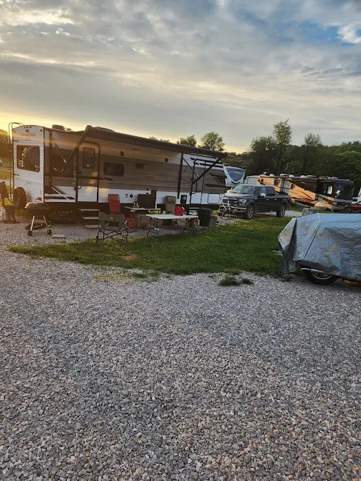 Dino Valley RV Park Picture 1