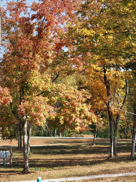 Happy Trails RV Park Picture 9