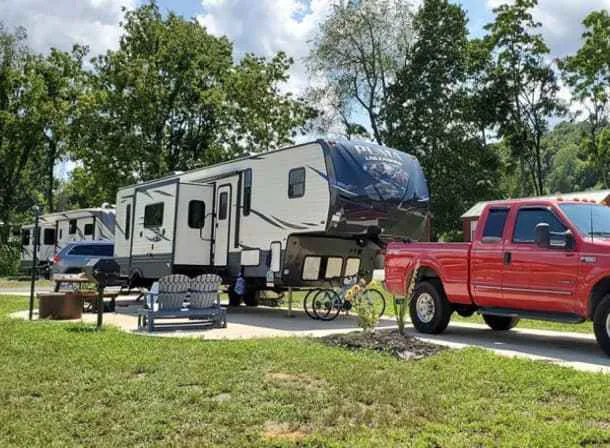 Jellystone Park™ Mammoth Cave Picture 7