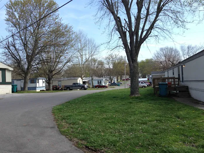 Northbrook Mobile Home Park Picture 5