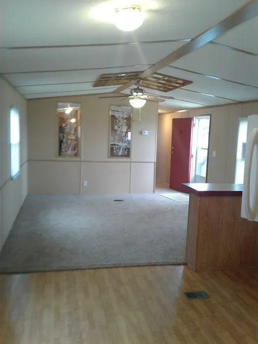 Northbrook Mobile Home Park Picture 10