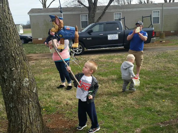 Fay's Mobile Homes/Country Living Mobile Home Park/ Johnson's Mobile Home Parts/Supplies Picture 8