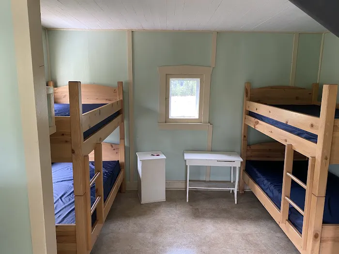 Paradise Guard Station Picture 6