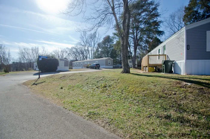 West Valley Mobile Home Park Picture 8