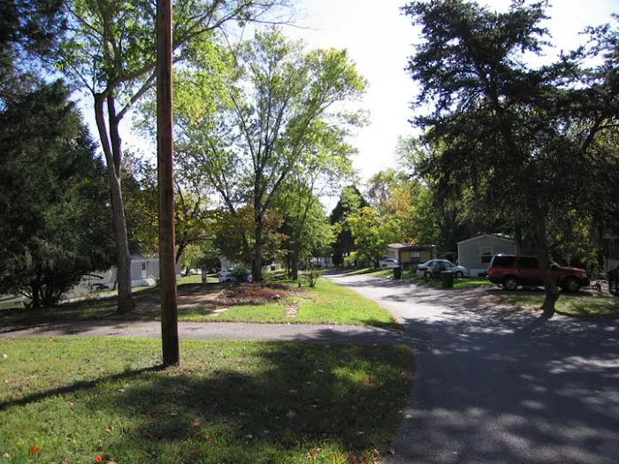 West Valley Mobile Home Park Picture 9