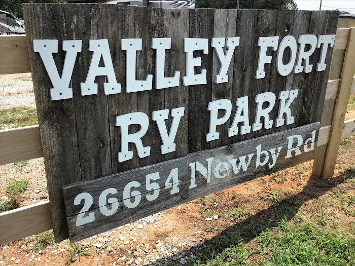 Valley Fort RV Park & Storage Picture 7