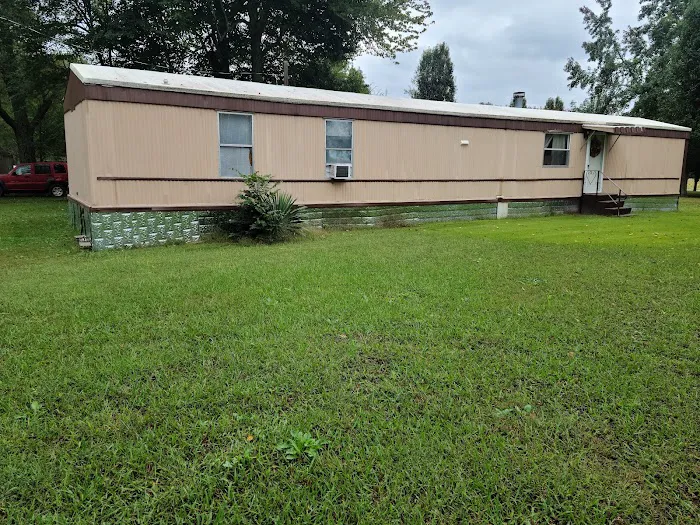 Green Acres Mobile Home & RV Park Picture 4