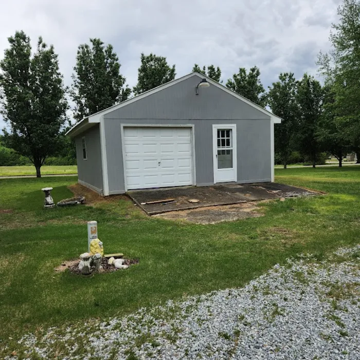 Green Acres Mobile Home & RV Park Picture 6