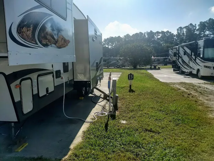 US Army MWR Redstone Arsenal RV Park Picture 10