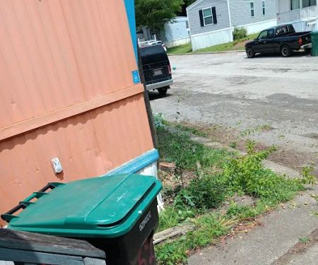 Shady Grove Mobile Home Community