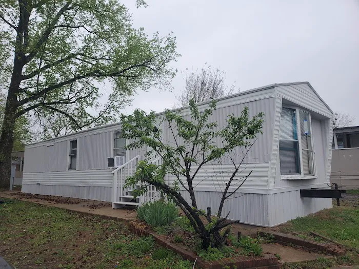 Shady Grove Mobile Home Community Picture 5