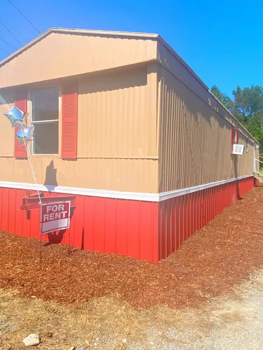 Albertville Mobile Home & RV Park Picture 3