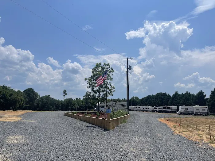 Snow Point RV LLC Picture 7