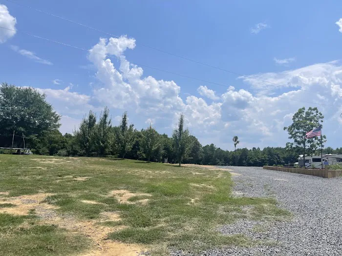 Snow Point RV LLC Picture 3