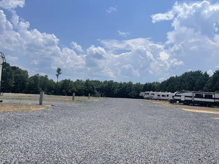 Snow Point RV LLC Picture 4