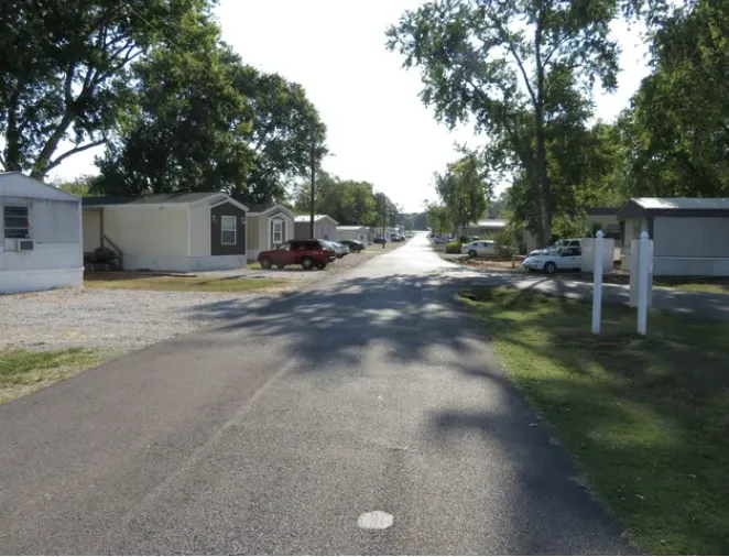 University Estates Mobile Home Community Picture 2