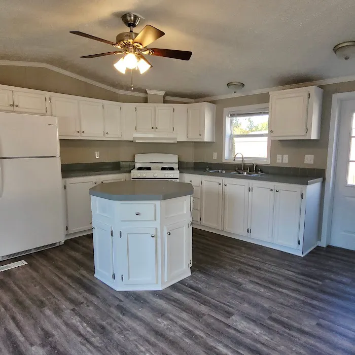 Weaver Meadows 2 Mobile Home Park Picture 4