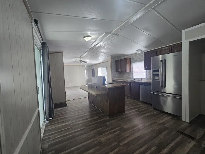 Weaver Meadows 1 Mobile Home Park Picture 3