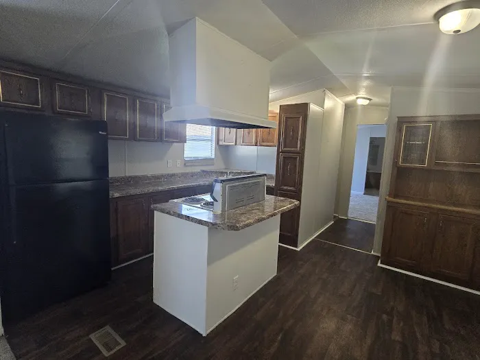 Weaver Meadows 1 Mobile Home Park Picture 2