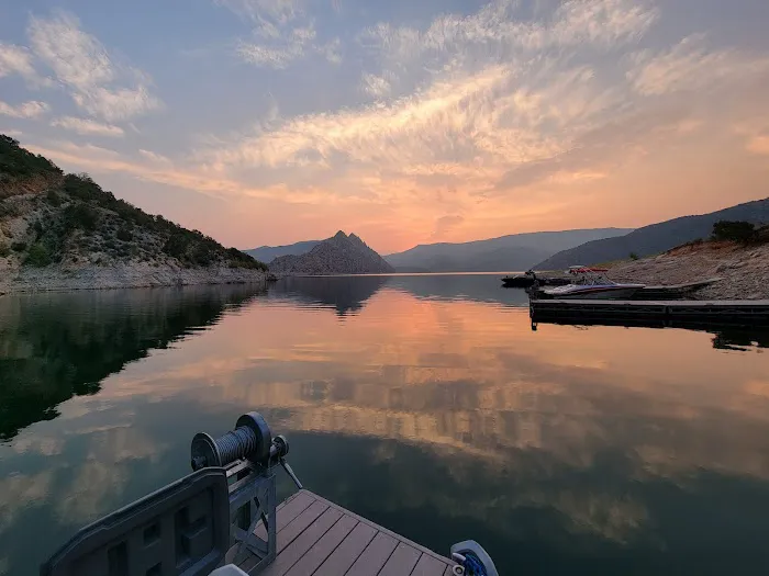 Sheep Creek Bay Campground Picture 4