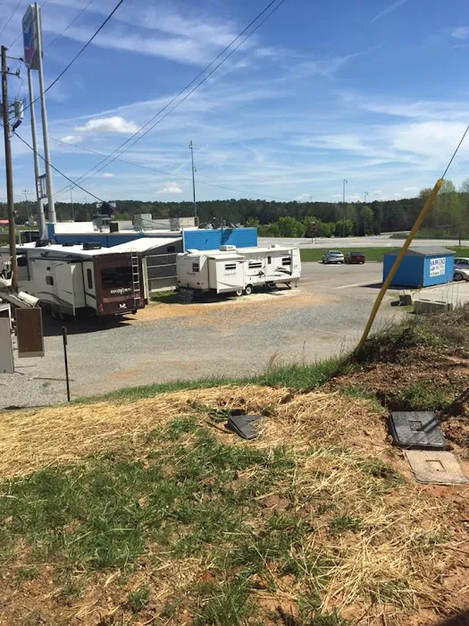 Georgia-Bama RV Park Picture 7