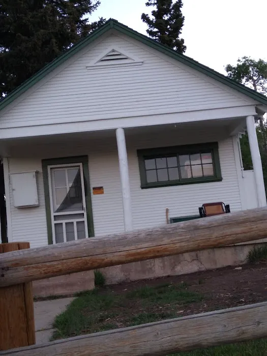 Colton Guard Station Picture 7