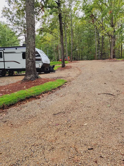 Lake Breeze Rv Park Picture 3