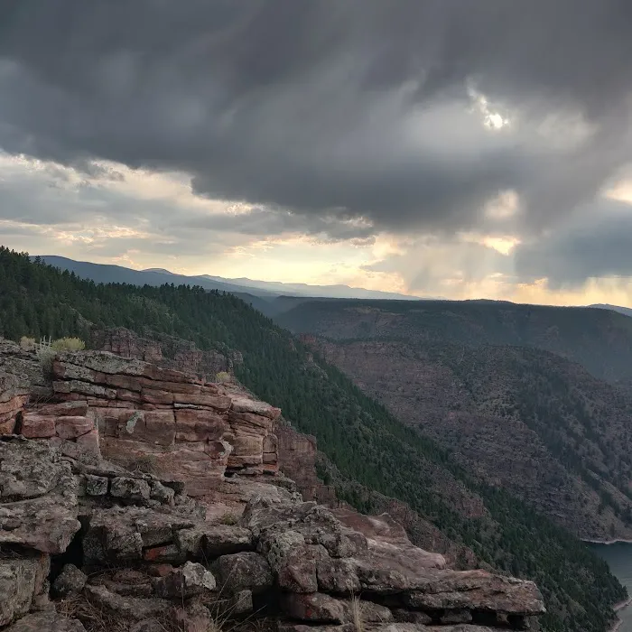 Red Canyon Campground Picture 6