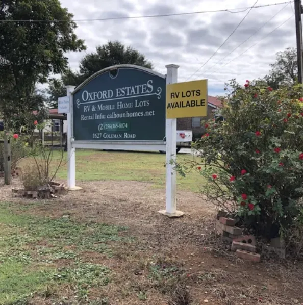 Oxford Estates Mobile Home Community Picture 3