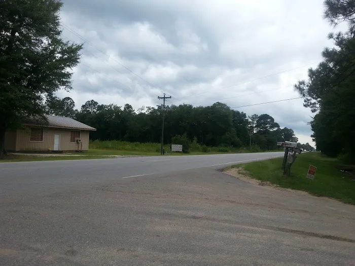 Glennville Trailer Park Picture 8
