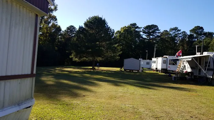 Caldwell's Trailer Court Picture 3