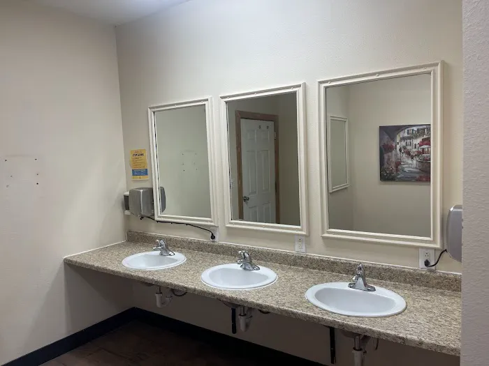 Vernal / Dinosaurland KOA Holiday Picture 9