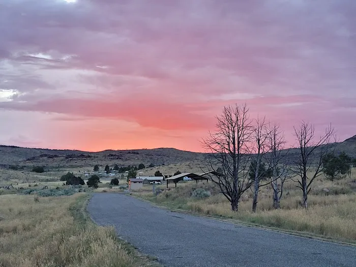 DRIPPING SPRINGS CAMPGROUND (UT) Picture 7