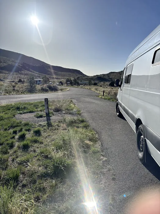 DRIPPING SPRINGS CAMPGROUND (UT) Picture 3