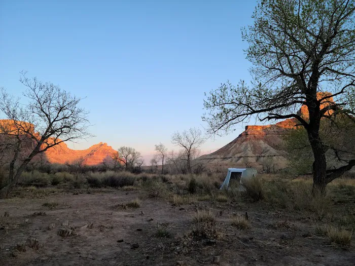 Swinging Bridge North Campground Picture 2