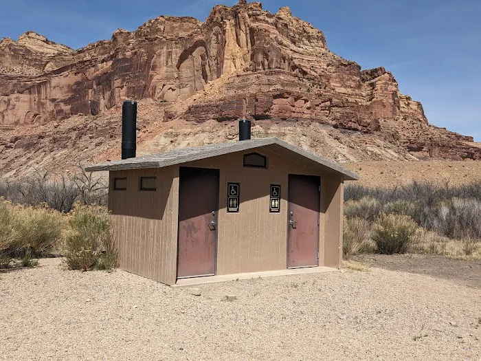 Swinging Bridge Equestrian Campground Picture 5