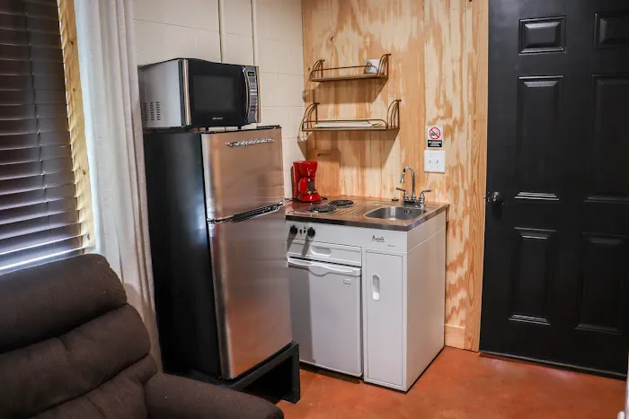 Ramblers Edge Housing Community & RV Park Picture 4