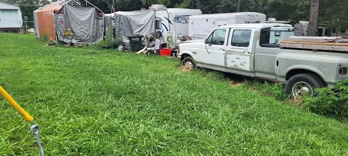Beaverwood RV Park Picture 1