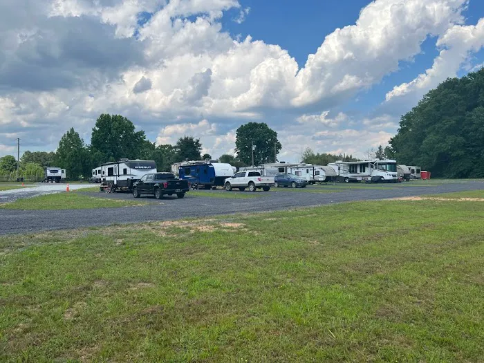 Tanner RV Park & Campground Picture 6