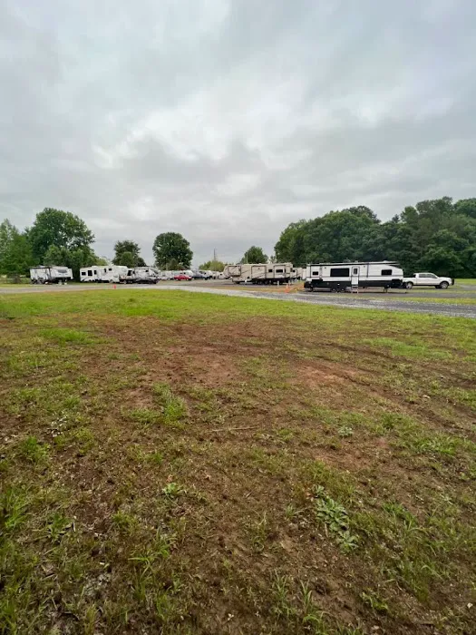 Tanner RV Park & Campground Picture 5