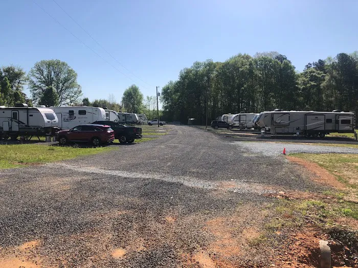 Tanner RV Park & Campground Picture 8