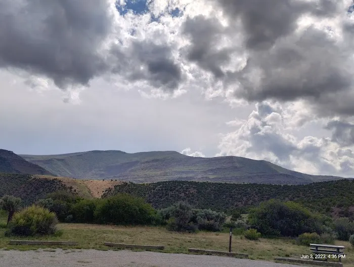 Gates Of Lodore Campground Picture 4