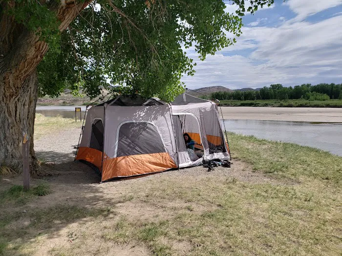 Deerlodge Park Campground Picture 5