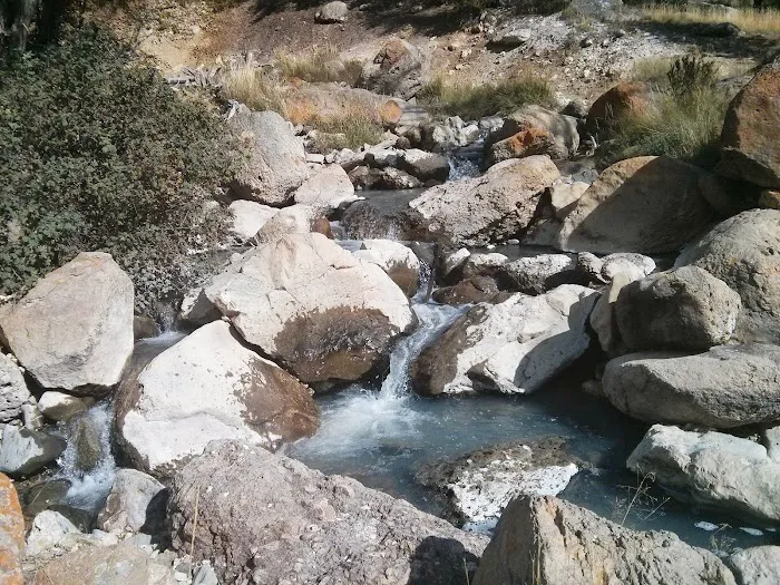 Seven Mile Hole Picture 6