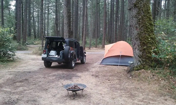 Holiday Park FamCamp Picture 3