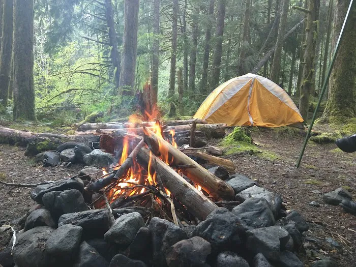 Middle Fork Campground Picture 9