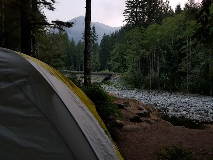 Middle Fork Campground Picture 5