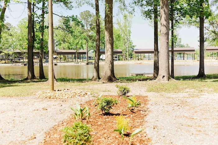 Angler's Pointe Picture 9