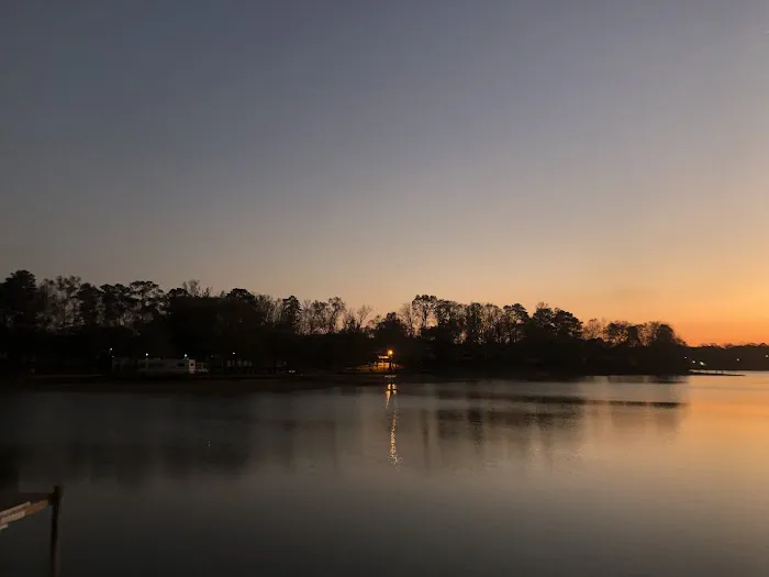 Sunset Cove RV Park and Boat Storage Picture 1