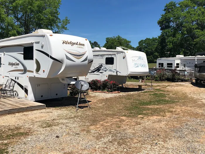Paradise Island RV Park Picture 4